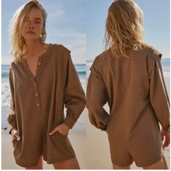 Free People Leyla Romper NWT Size M Linen Cotton Blend Tan Beachy Oversized - Picture 2 of 12